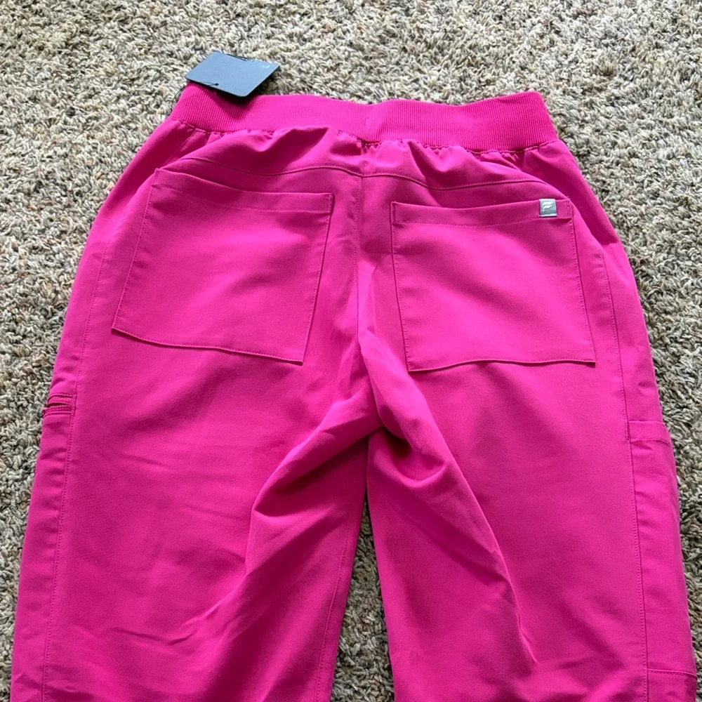 Fabletics women’s Jogger scrub pants - Picture 5 of 6